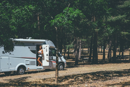 Hochwirksame Reinigungsmittel für die Auto- und Caravan-Vermietung